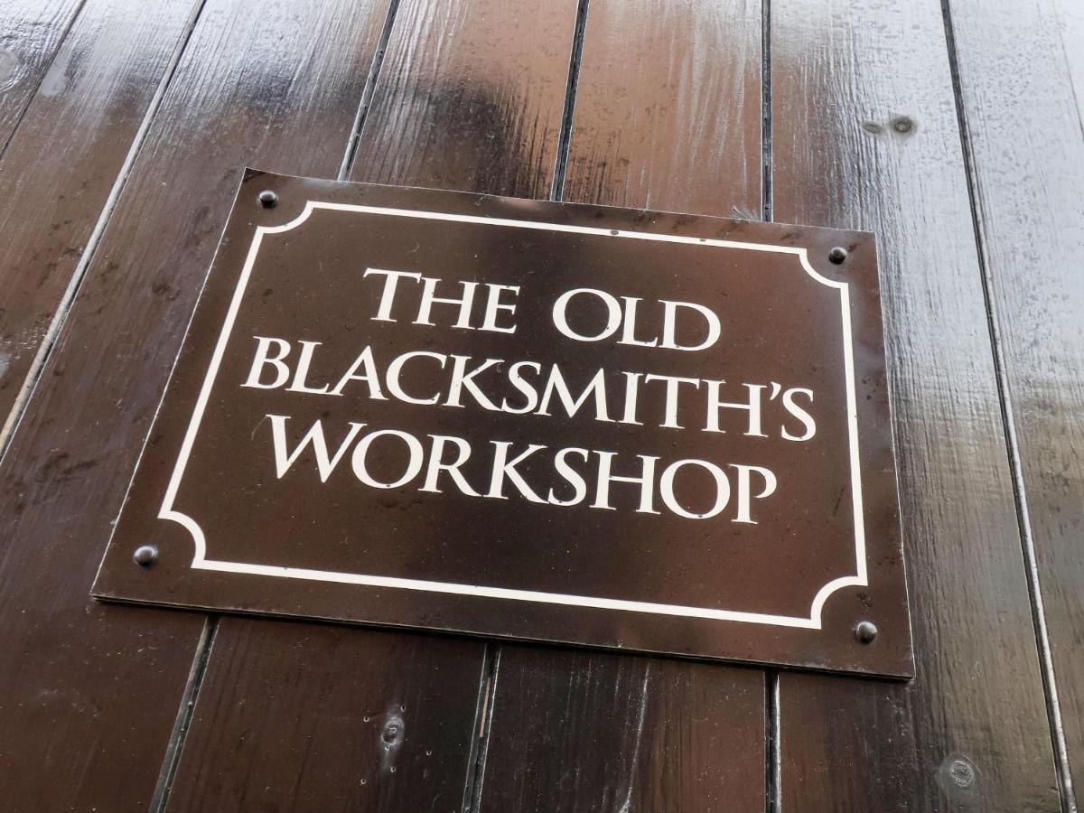 The Old Blacksmith'S Workshop ウィットビー エクステリア 写真